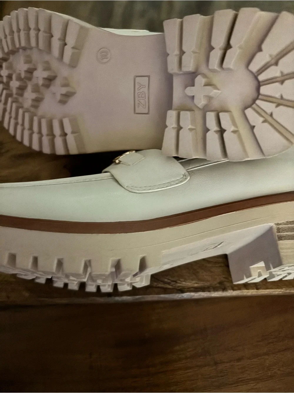 Women’s ZBY Retro Platform Loafers-size 10